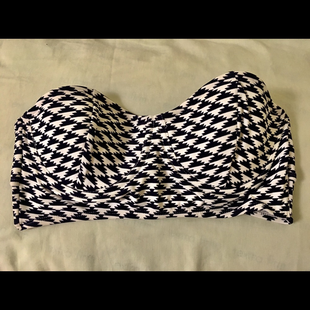 Swimsuit top